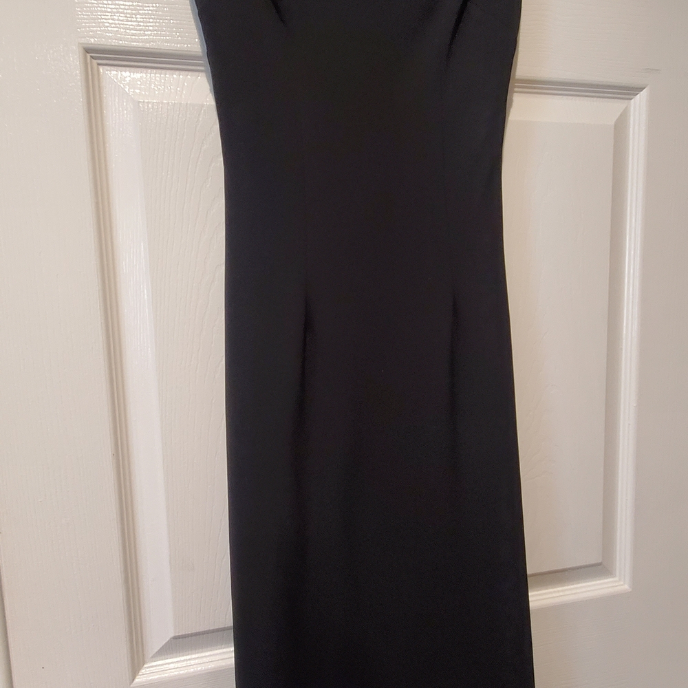 Katie May Classic Evening Black Cap Sleeve Maxi Dress With Detailed Back - Picture 8 of 10